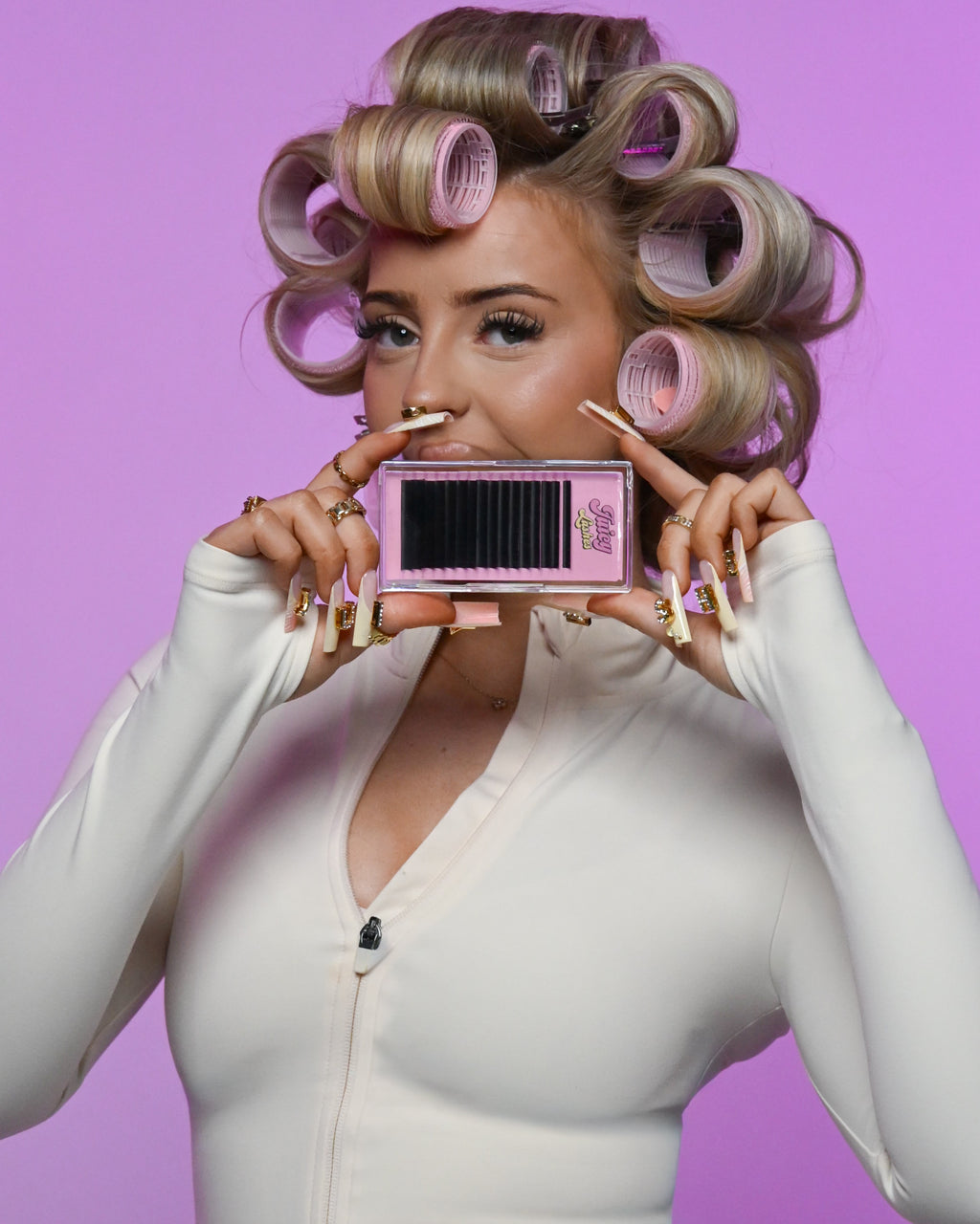 Dark Matte Lashes